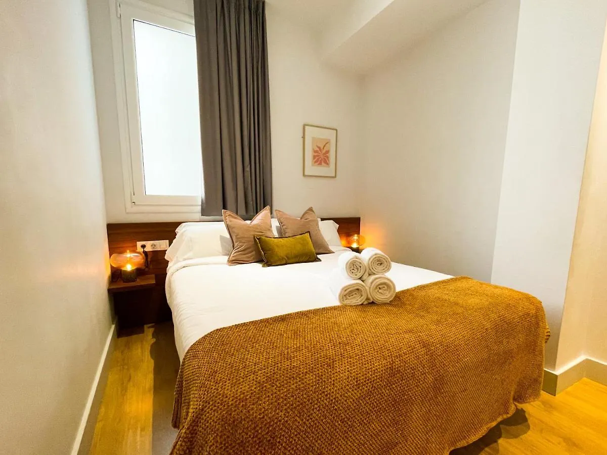 Boutique Pare Lainez - Cozy stylish one bedroom flat near Sagrada familia Barcelone