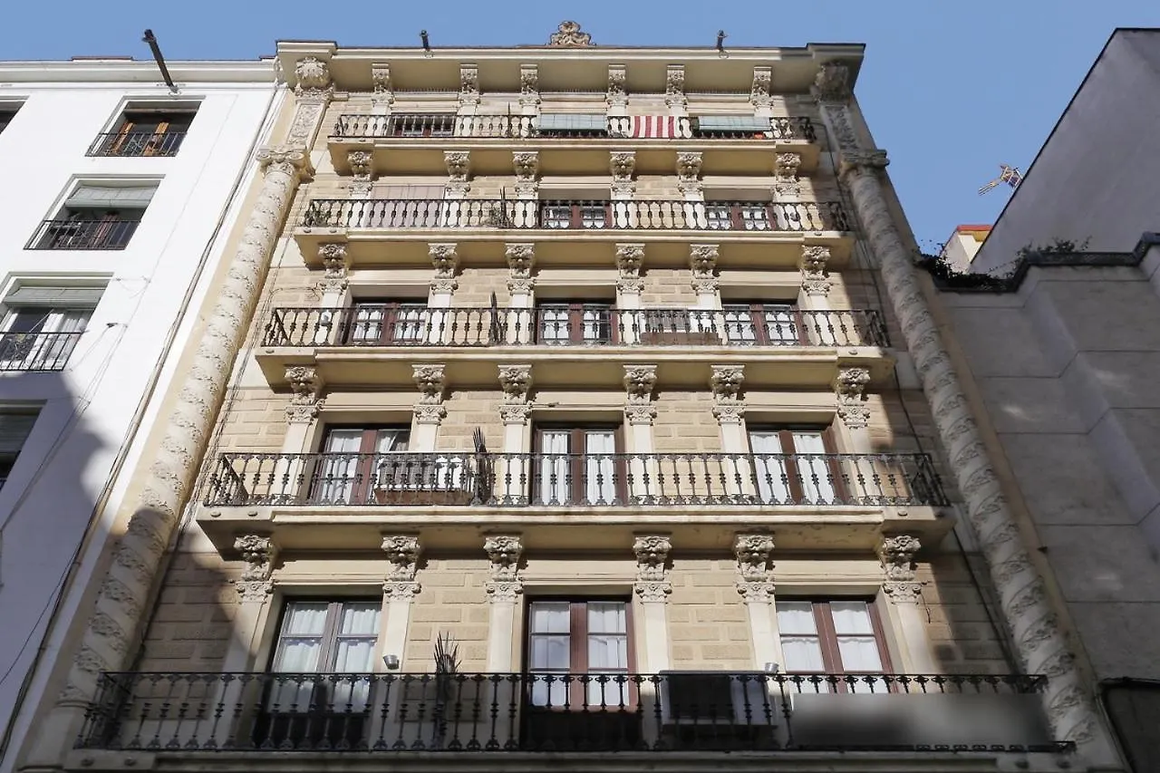 Apartment Boutique Pare Lainez - Cozy Stylish One Bedroom Flat Near Sagrada Familia Barcelona