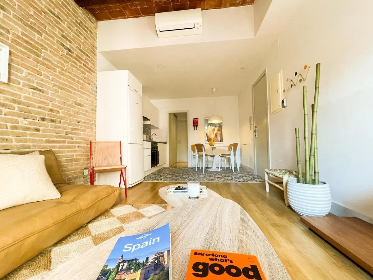 Boutique Pare Lainez - Cozy Stylish One Bedroom Flat Near Sagrada Familia Barcelona 0*,  Spain